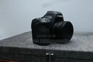 Canon EOS 6D Mark II Camera