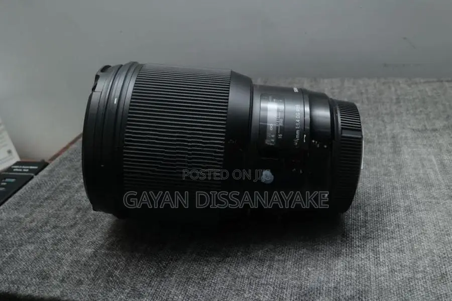 Sigma 85mm F/1.4 Art Lens – Canon Mount