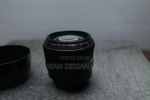 Canon EF 85mm F/1.2