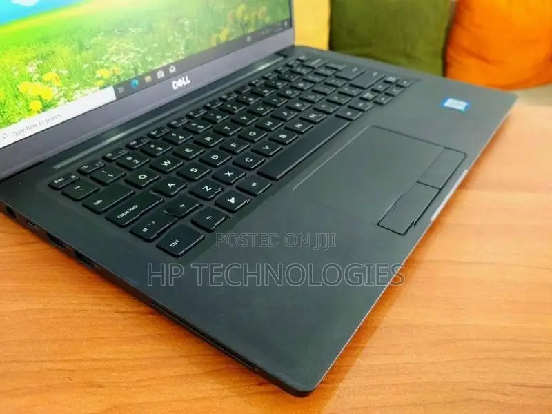 DELL I7 8 GEN 8GB RAM 256GB SSD