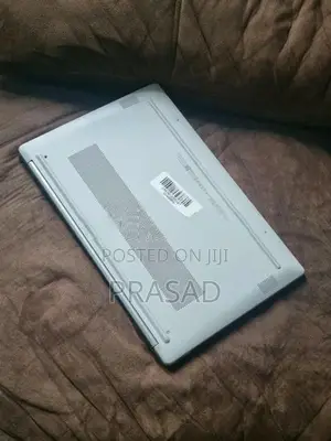 HP 15-Fc Laptop Ryzen 5 7520U 8GB DDR5 15.6" FHD Radeon Graphics