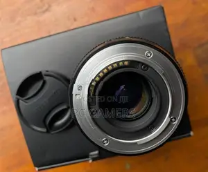 FUJIFILM FX 35mm F1.4 R Lens