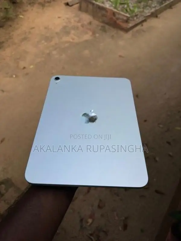 Apple IPad A16 (Used)