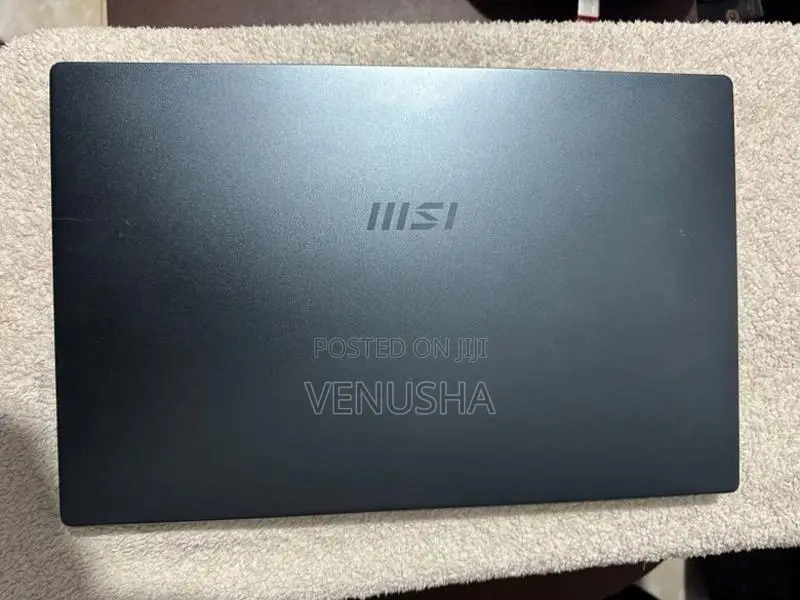 MSI Modern 15 A5M – Ryzen 5 8GB RAM 512GB SSD