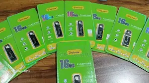 Just Max 16GB USB Flash Drive