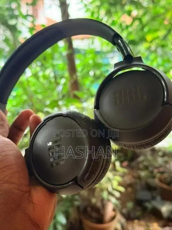 JBL Tune 520BT Wireless Bluetooth Headphones