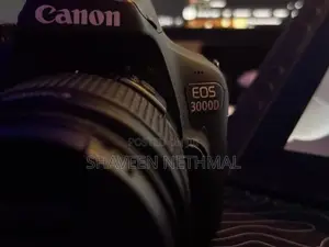 Canon EOS3000 D
