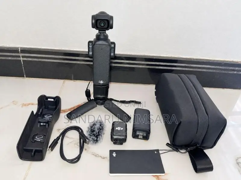 DJI Osmo Pocket 3 Creator Combo