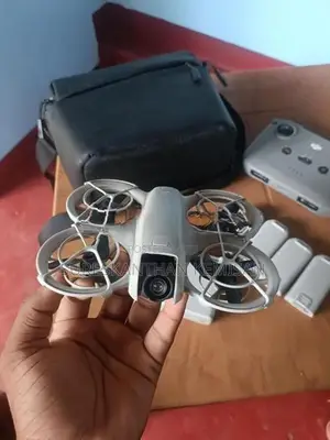DJI Neo Combo Pack Drone