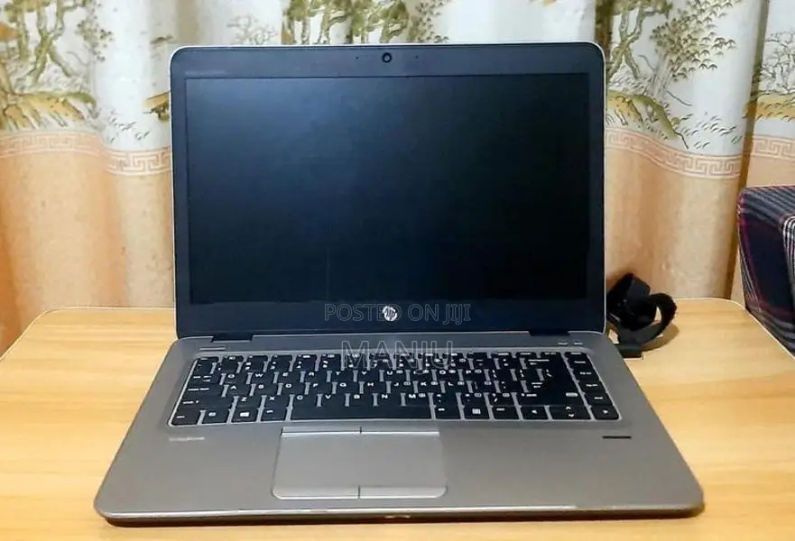 HP Core i5 7 Gen Laptop