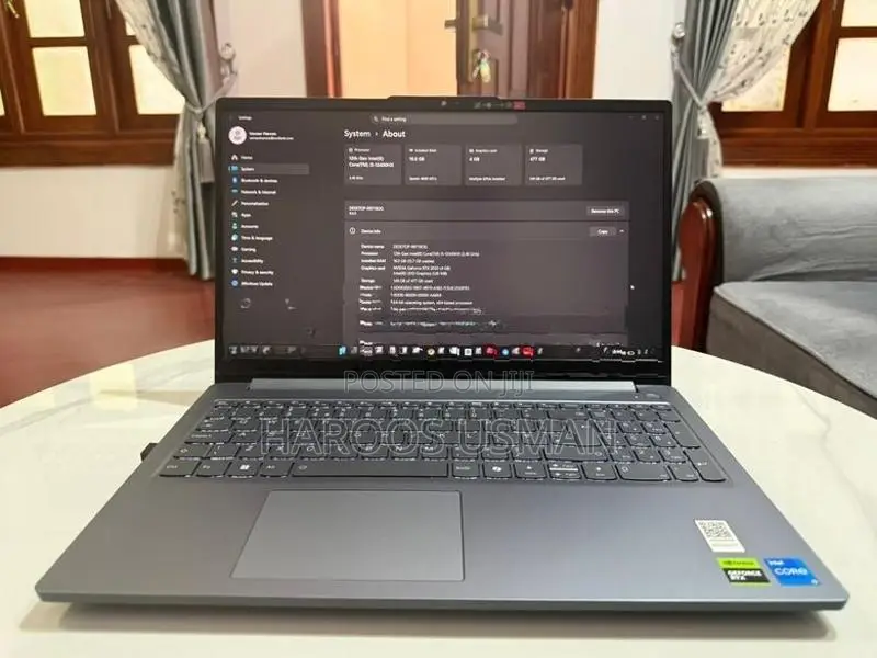 Lenovo LOQ Essential