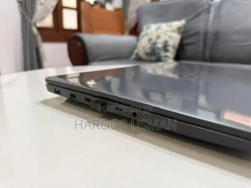 Lenovo LOQ Essential