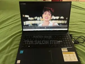 ASUS Vivobook 15
