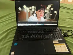 ASUS Vivobook 15
