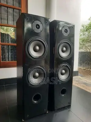 TAC AR 6610 Tower Speakers