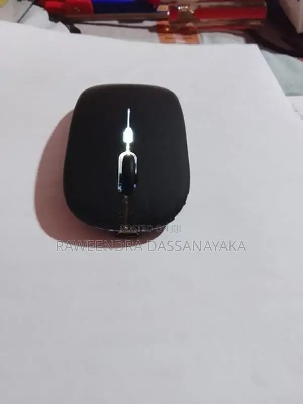 RGB Wireless Mouse - Rechargeable 7 Colors Brand New