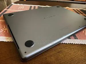 MacBook Pro 14” - 16GB/512GB