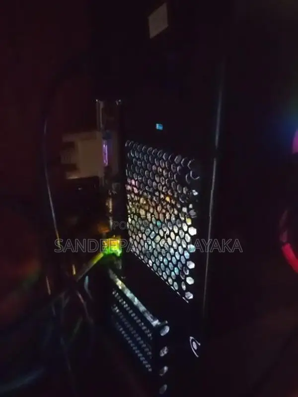 ASUS Ryzen 5