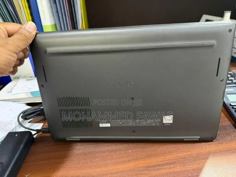 Latitude 7420 DELL I7 11th Gen 16GB