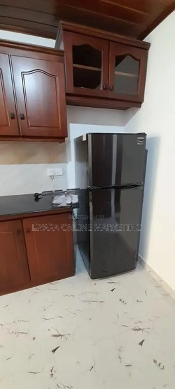 Innovex No Frost Refrigerator Inverter – 240Ltr