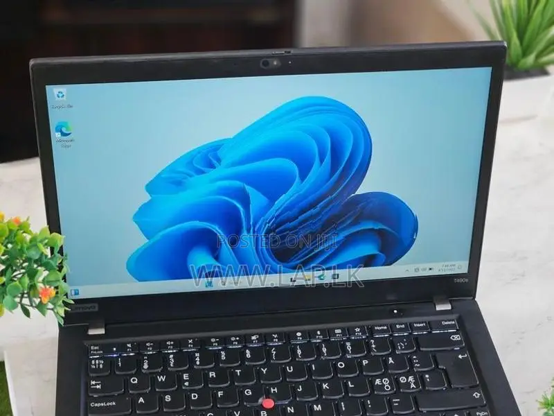 Lenovo Thinkpad T490s Core i7 8th GEN 16GB RAM 256GB SSD