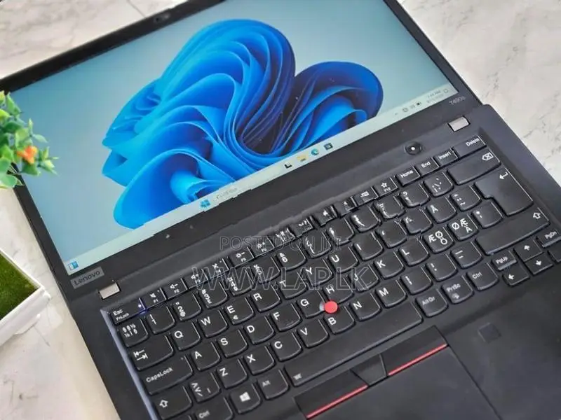 Lenovo Thinkpad T490s Core i7 8th GEN 16GB RAM 256GB SSD