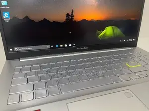 Asus Vivobook AMD Ryzen 5 Laptop