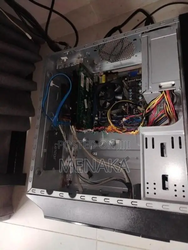 Samsung H61 Motherboard PC