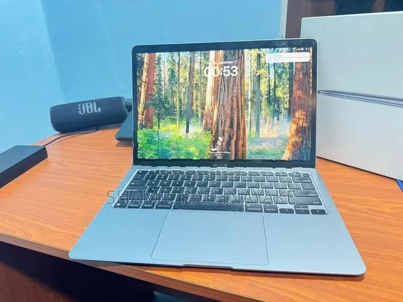 MacBook Air M1 2020 8GB RAM 256GB SSD