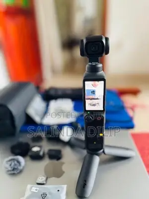 DJI Osmo Pocket 4 Creator Combo