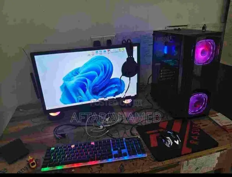Asus I 5 8Gen