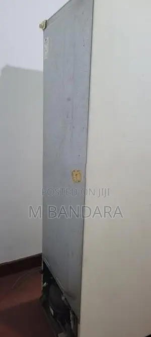 LG Fridge ( ෆ්‍රිජ් )