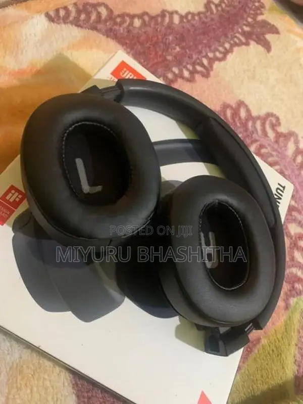 JBL Tune 720BT