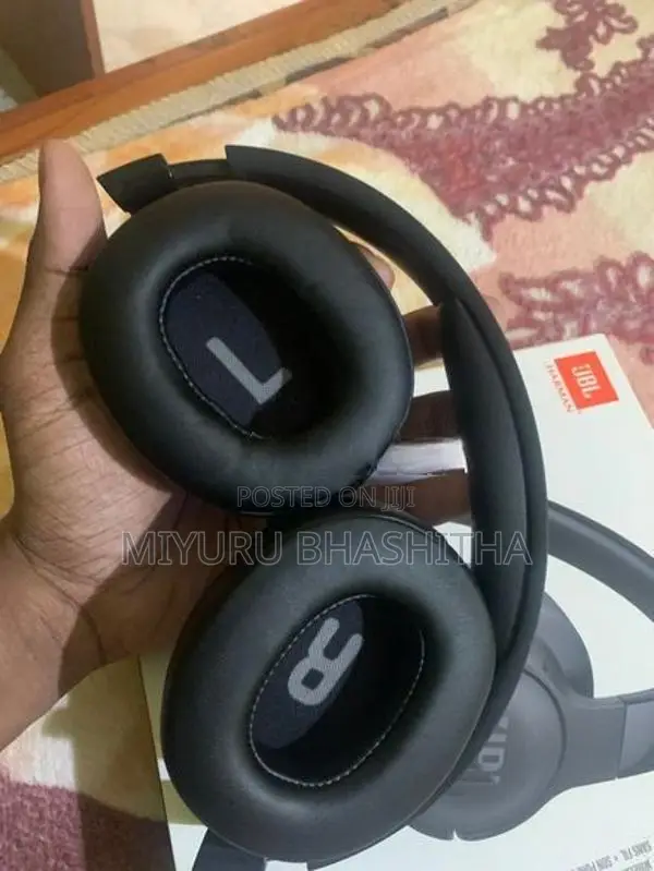 JBL Tune 720BT