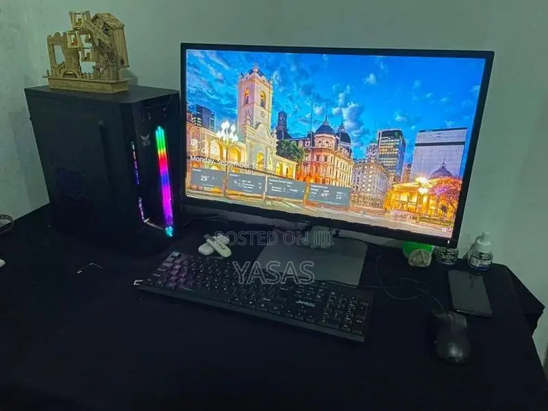 ASUS Full Set Desktop PC
