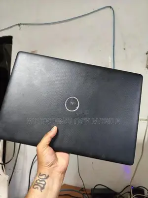 Dell Inspiron 15-3000 Intel Pentium Gold 8th Gen
