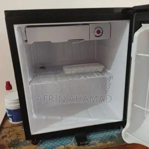 Singer Mini Refrigerator