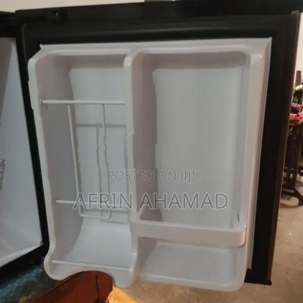 Singer Mini Refrigerator
