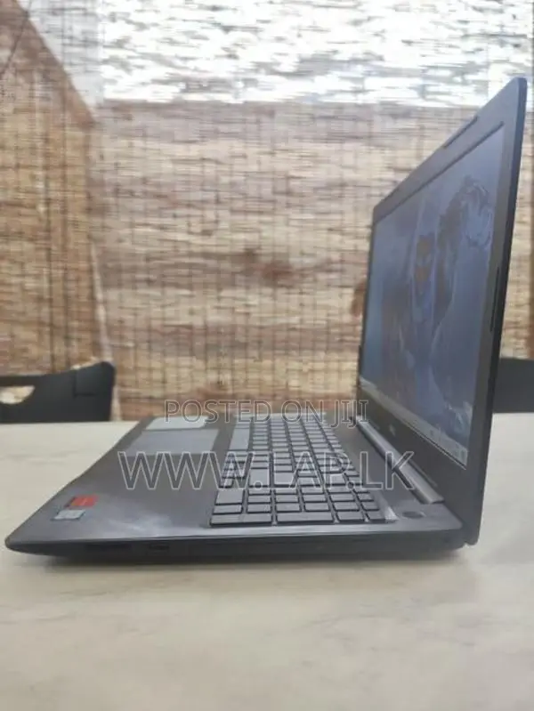 Dell Inspiron 5570 Core i5 8th GEN Radeon 530 2GB 15.6 inch Display