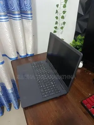 Dell Intel i3 – 11th Gen RAM 12GB Laptop