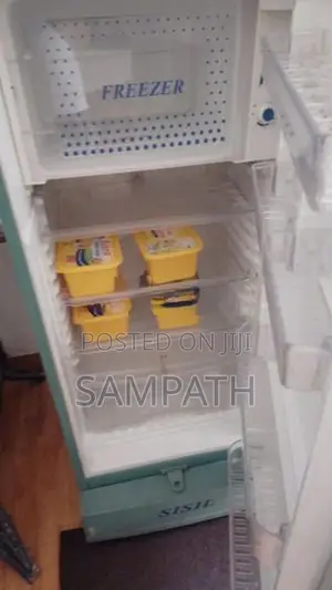 Sisil Refrigerator