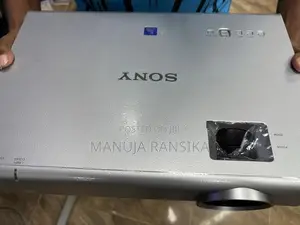 Sony XGA 3LCD Projector