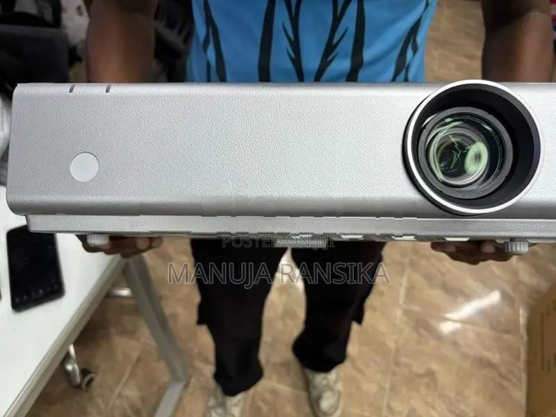 Sony XGA 3LCD Projector