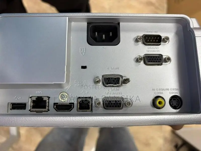 Sony XGA 3LCD Projector