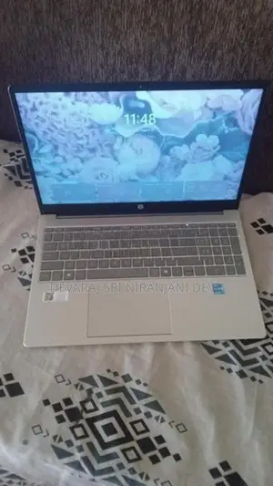 HP Laptop i5 8GB