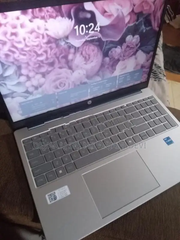 HP Laptop i5 8GB