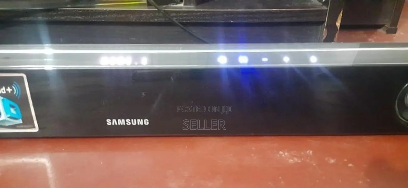 Sound Bar HW-D450 Speaker