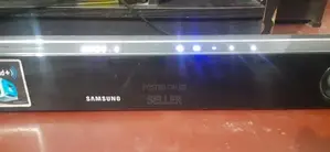 Sound Bar HW-D450 Speaker
