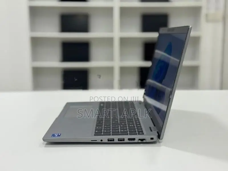 Dell Latitude 5520 Core i7 11th Gen l 16GB Ram 512GB Ssd Backlit