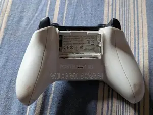 Microsoft Xbox One S Controller